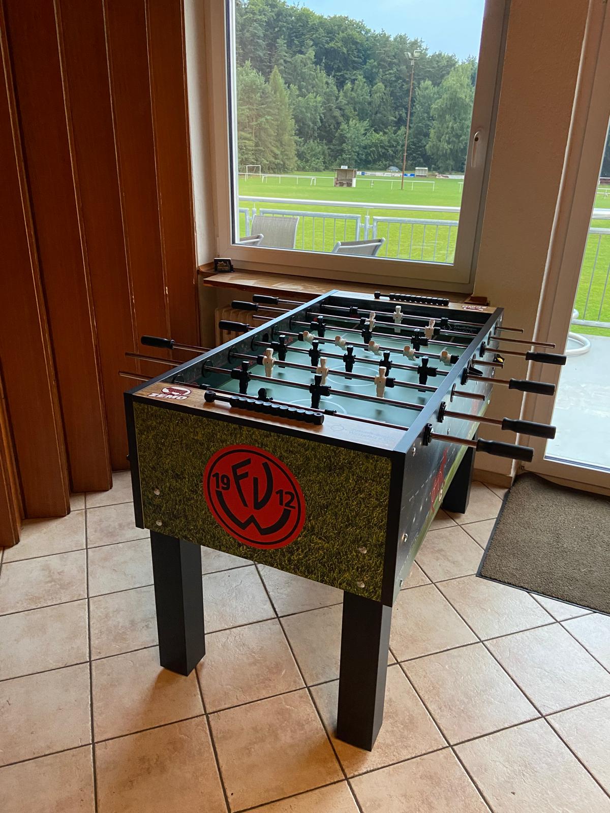 Tischkicker_7.jpg