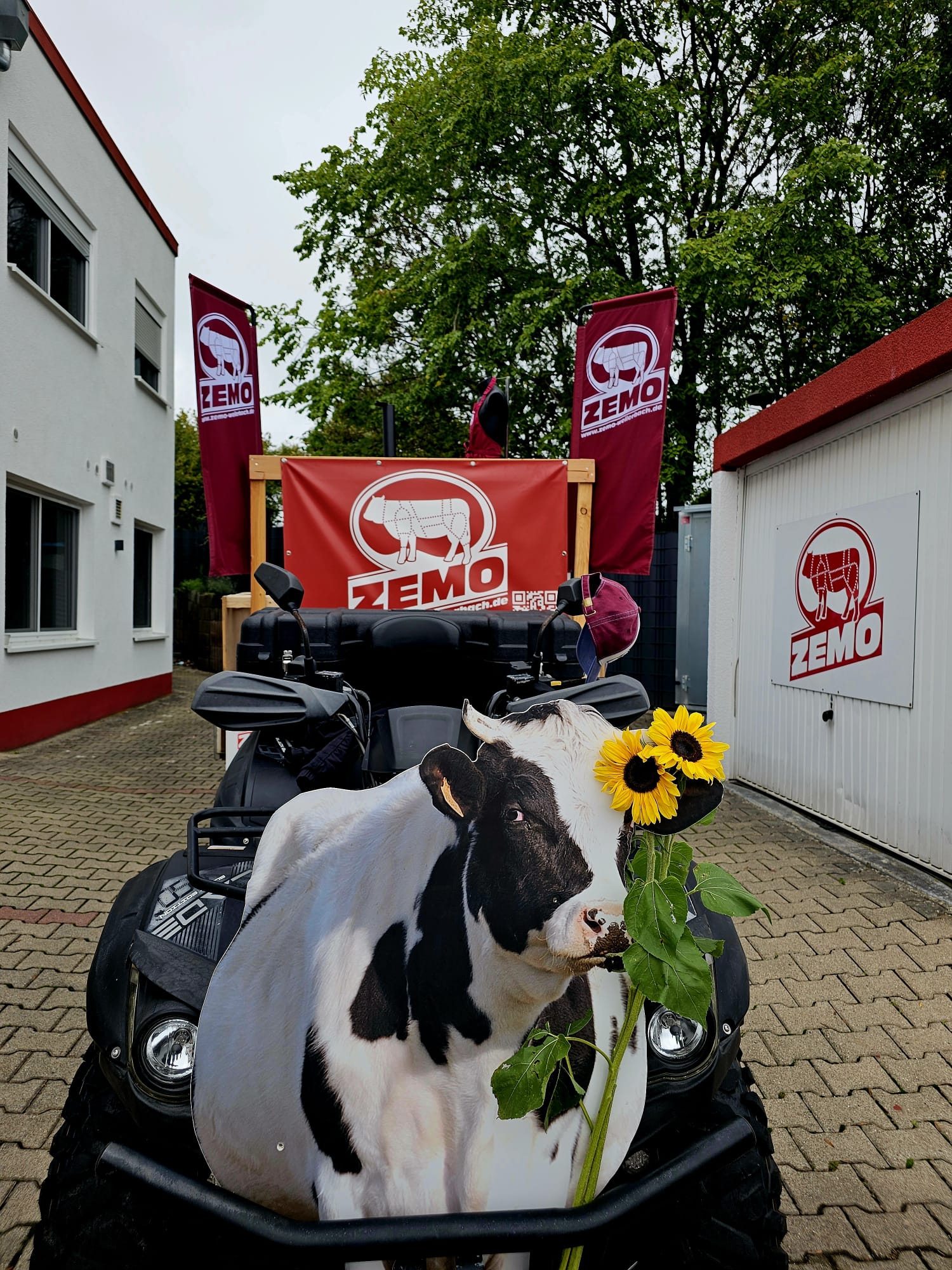 ZEMO_Kerweumzug_quad.jpg